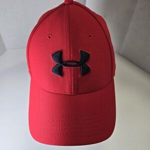 Under Armour UA Men's Red Black Embroidered Logo Classic Fit L/XL Cap Hat Flex